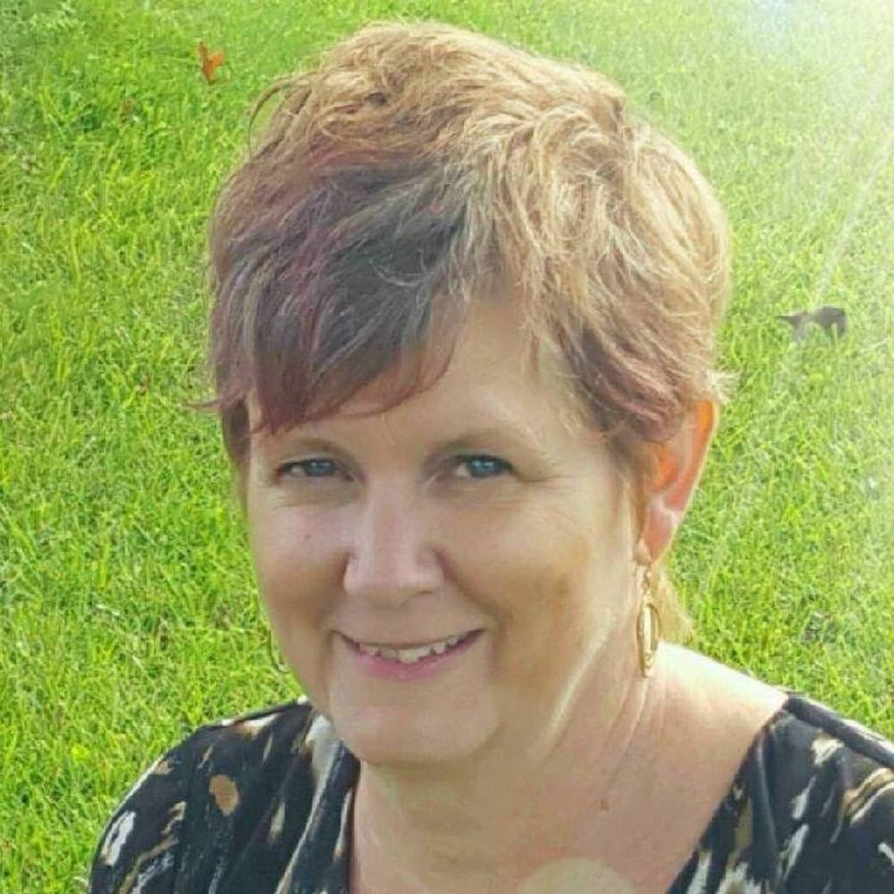 Meet your Posher, Esther